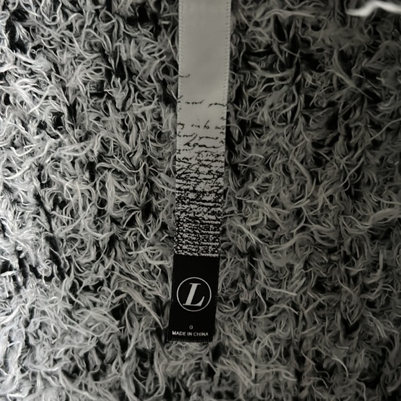 Kensie cocoon sweater - Picture 2 of 4